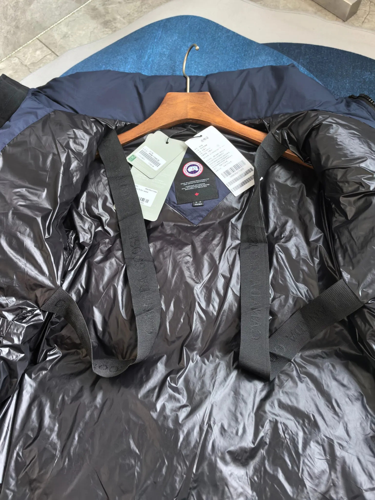 P880 E2802 Lawrence Puffer Jacket men's stand collar down jacket. Color: blue detail. Size: S M L XL XXL.